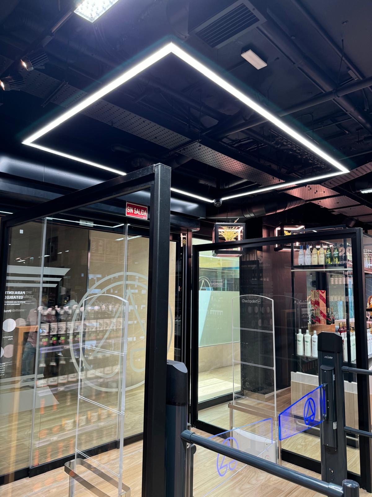 iluminacion conectada supermercados
