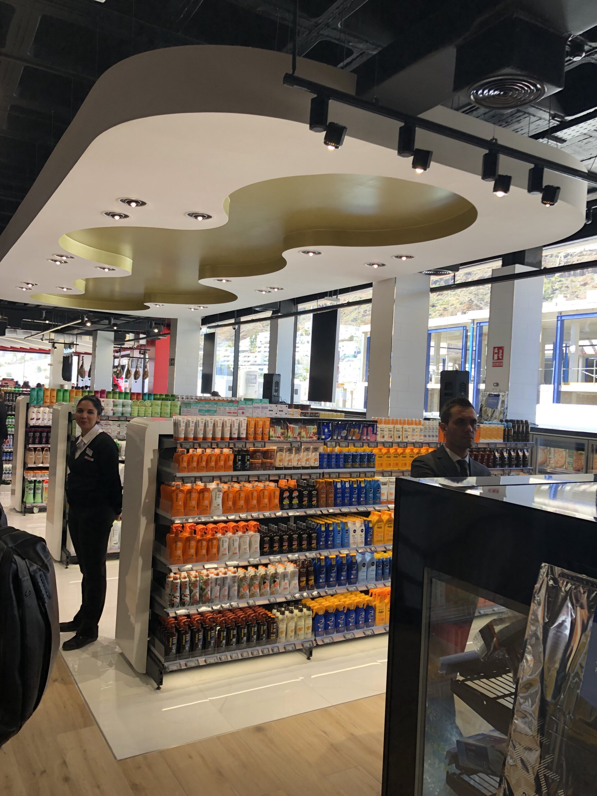 lineales led para gimnasios