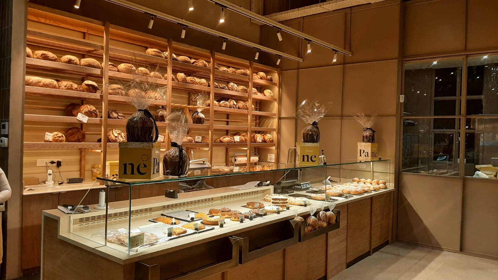 iluminacion panaderia