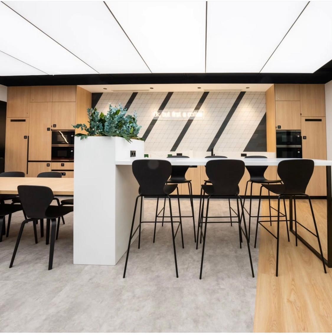 Iluminación oficinas en Madrid