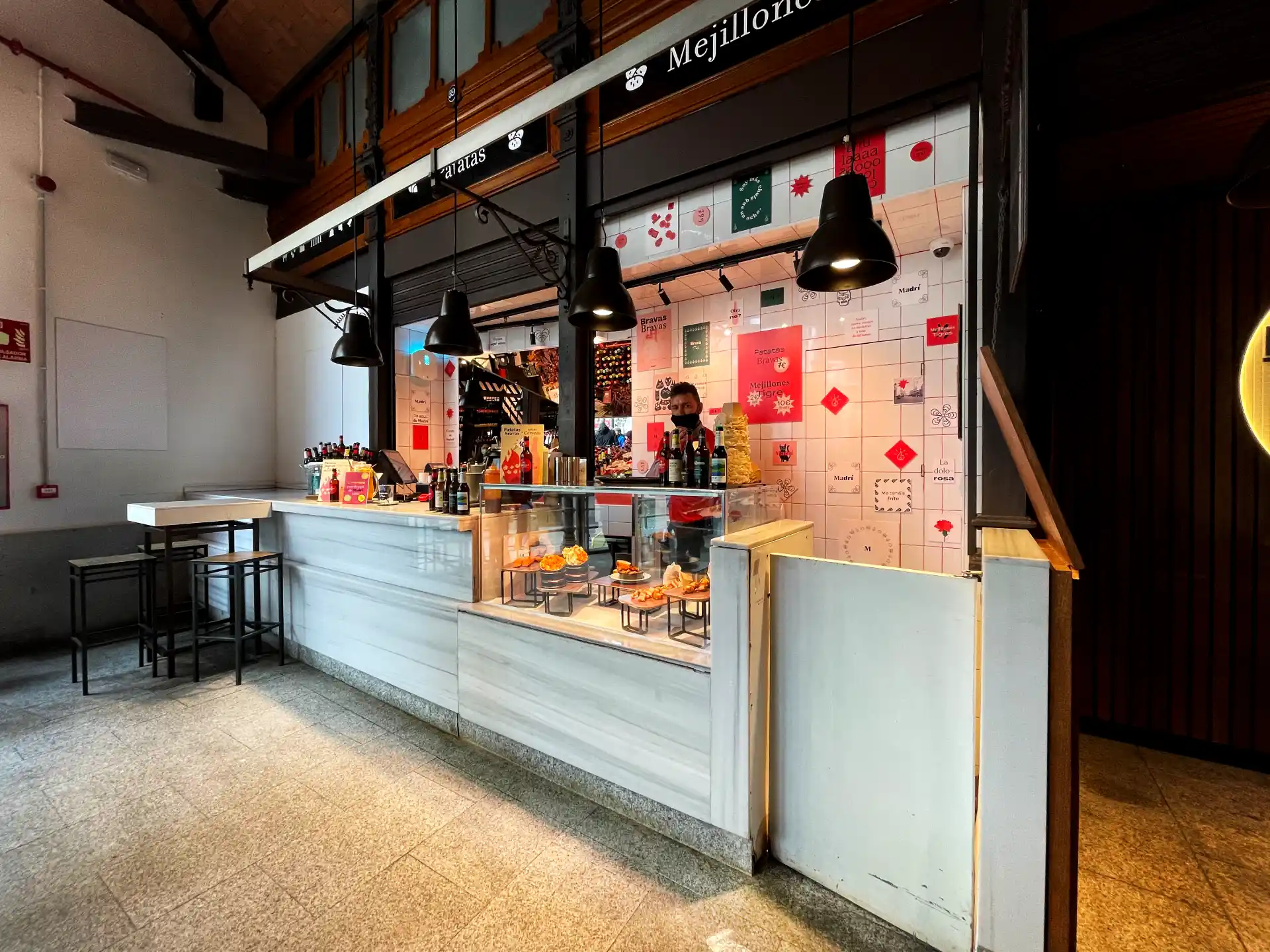 P200 a carril cl15 amber restaurante bar arzbal