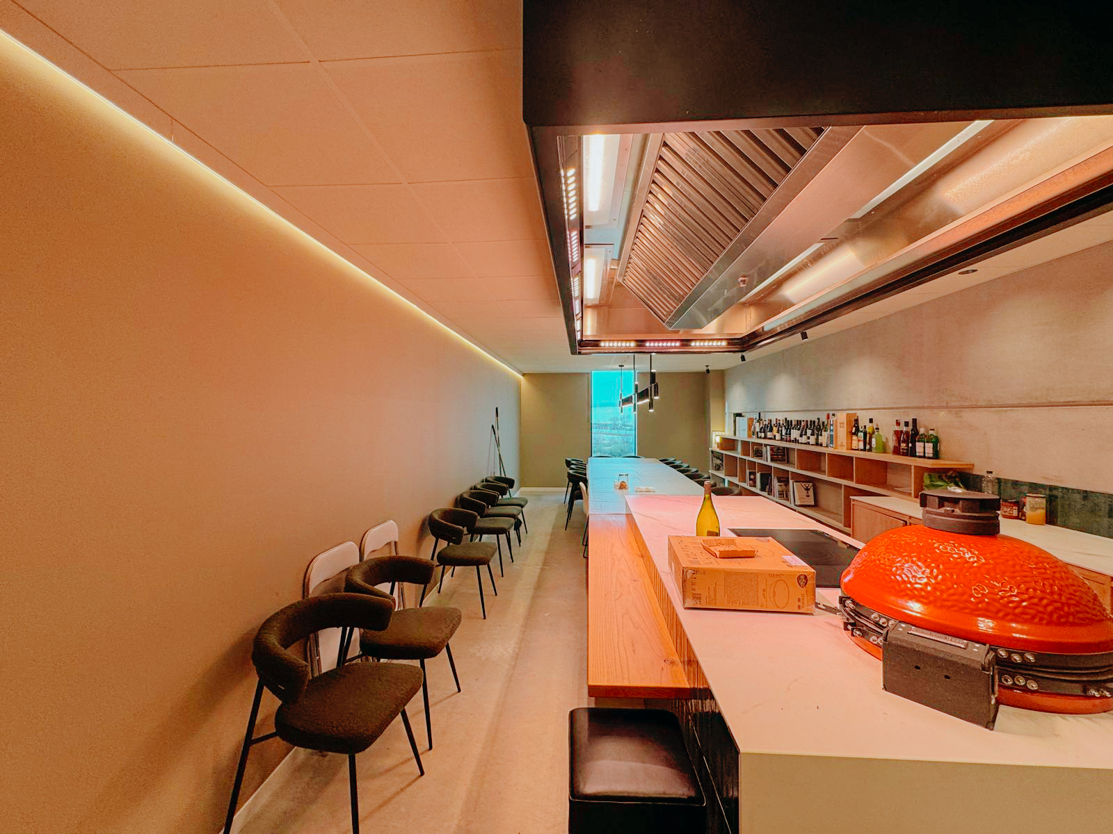 Tendencias Iluminación para Restaurantes 2026-2027: Domótica y Diseño