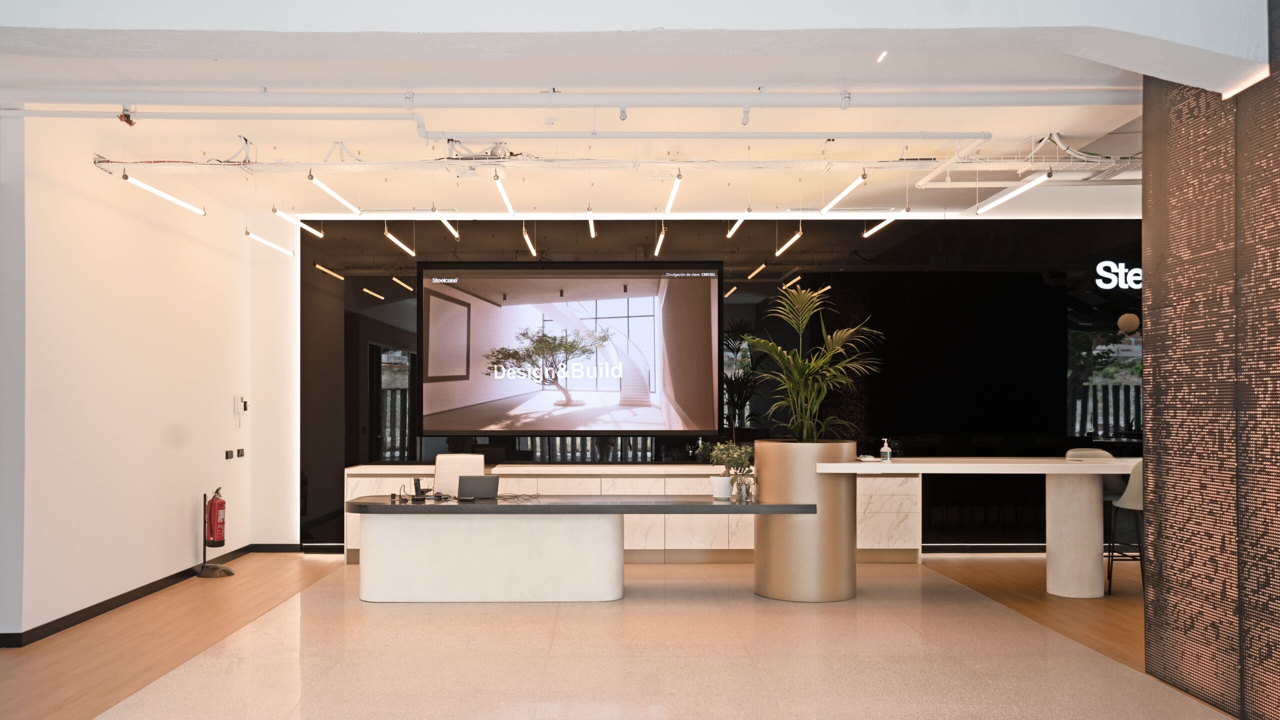 Iluminación sostenible oficinas