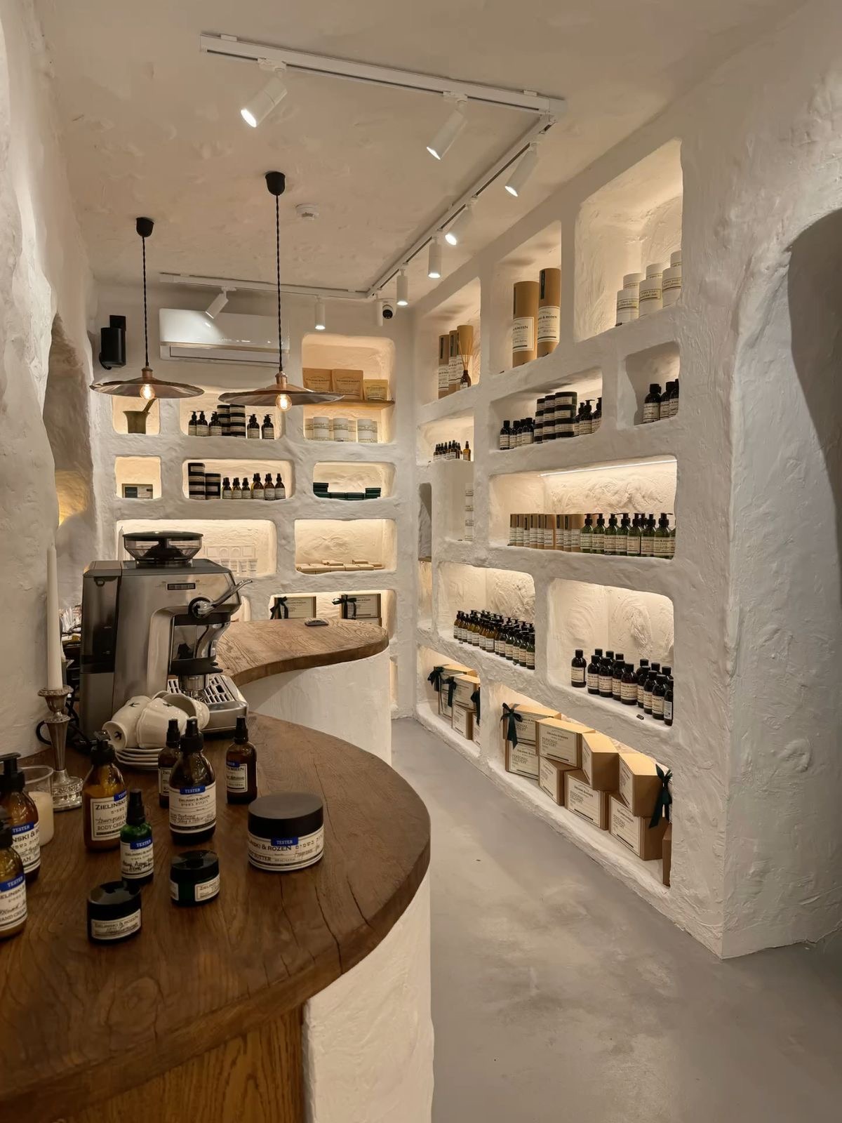 Luces para tienda de perfumes